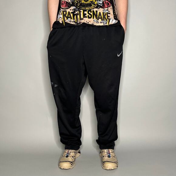 Nike Sweatpants Black Polyester Baggy Wide Leg Fit Grey Swoosh Therma Fit - Picture 2 of 5